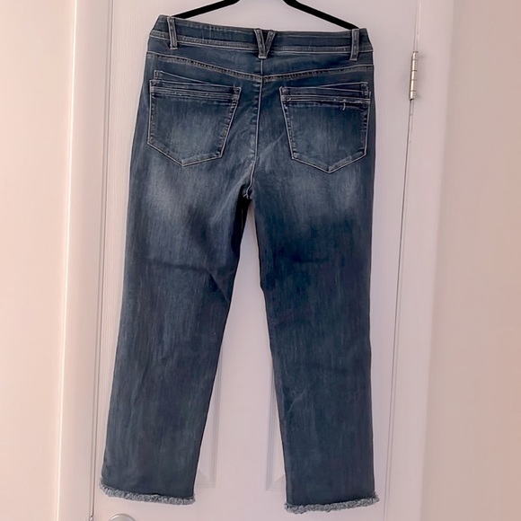 Democracy Ab Tech High Rise Jeans - Picture 2 of 4